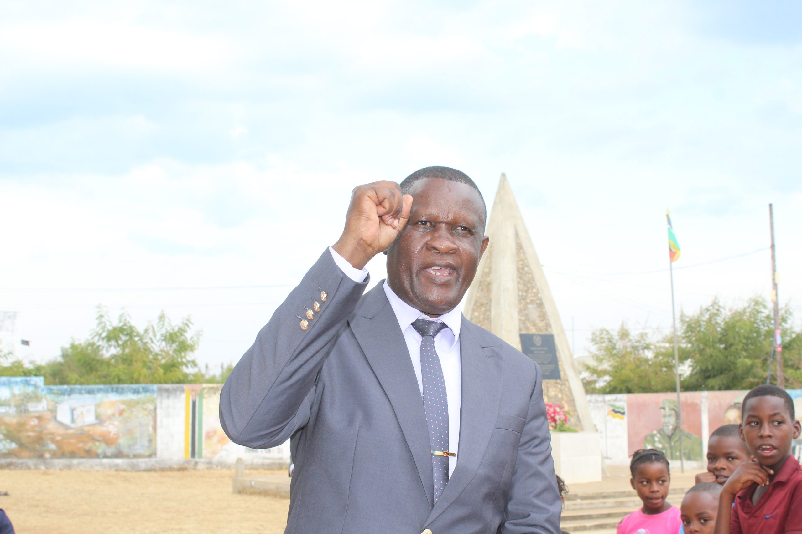 DIA DA VITÓRIA EM METANGULA