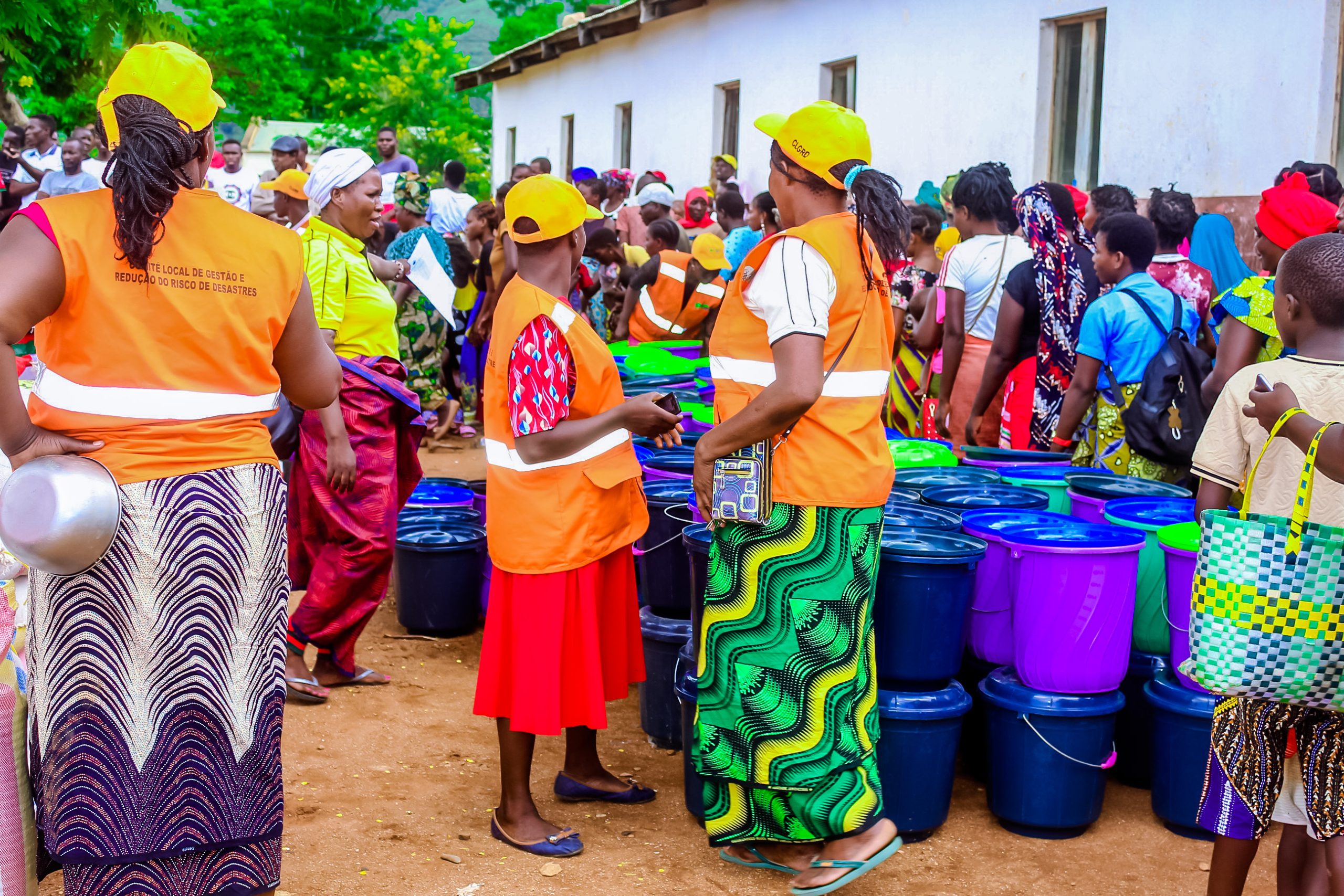 VÍTIMAS DE VENDAVAL